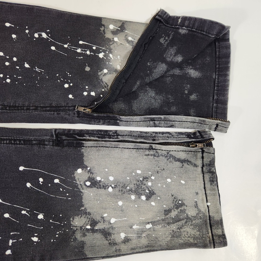 Black Skinny Flex Mens Jeans Sz 30x32 Distressed Paint Splatter Grunge Y2K Punk - Picture 4 of 12